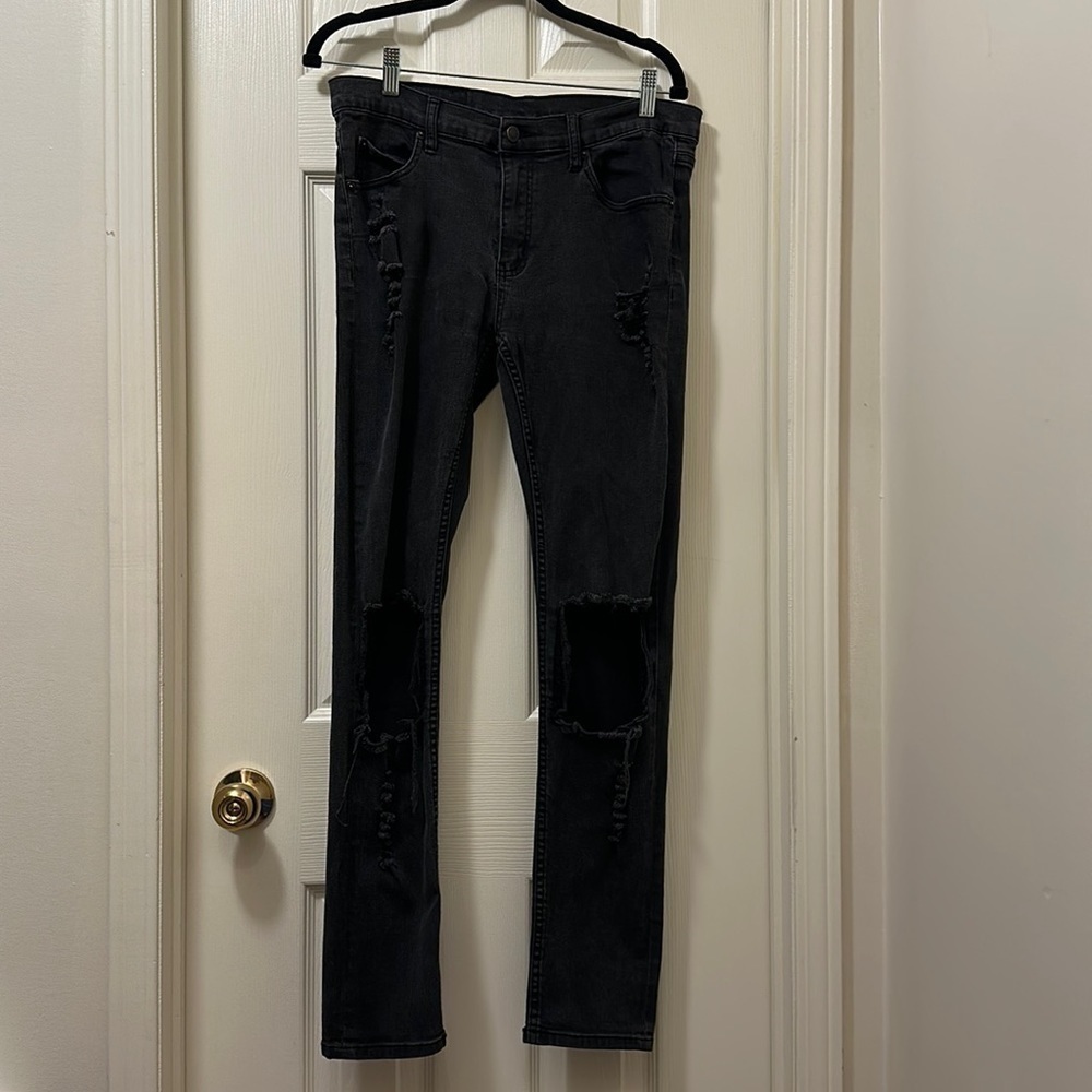 Cheap Monday 32/32 Black Distressed Jeans